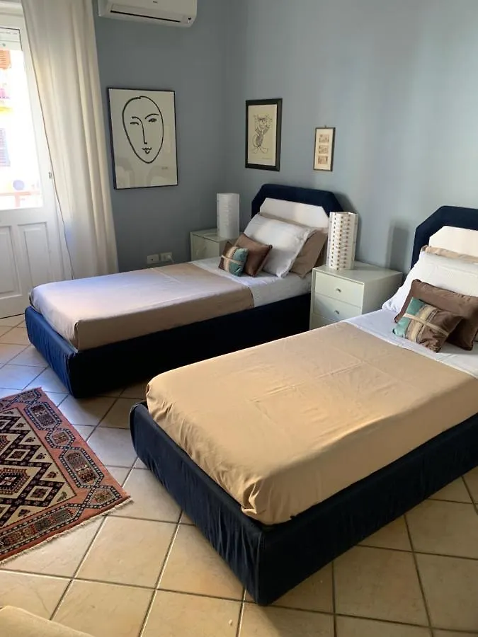 Biora Apartments Cagliari 0*,